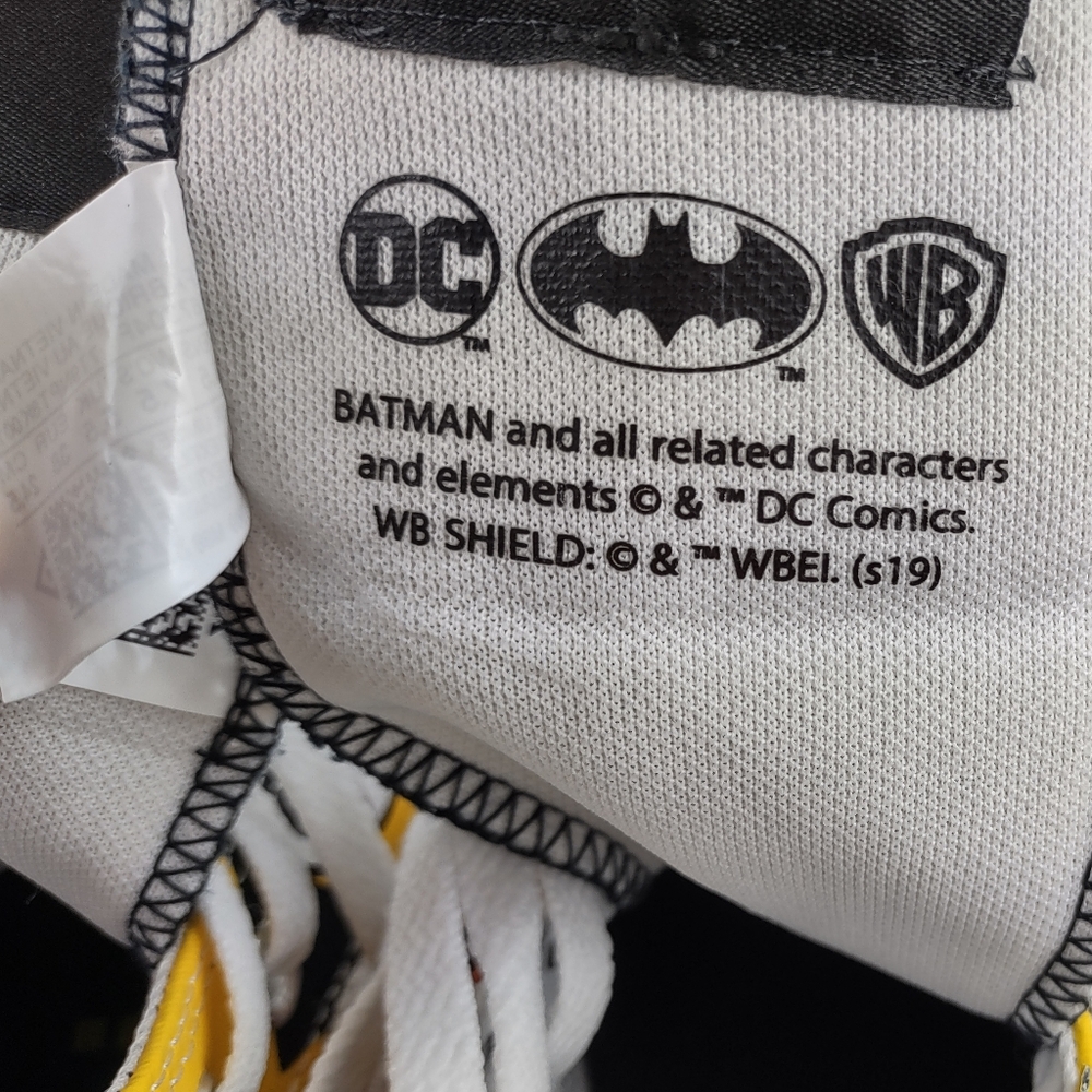 Converse Unisex Batman 80th Anniversary Sneakers (M 5.5 W 7.5) - Picture 9 of 15